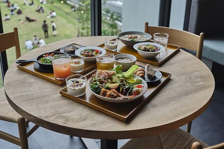 sequence共通朝食券の利用で得られる、ホテル朝食をイメージした料理写真。